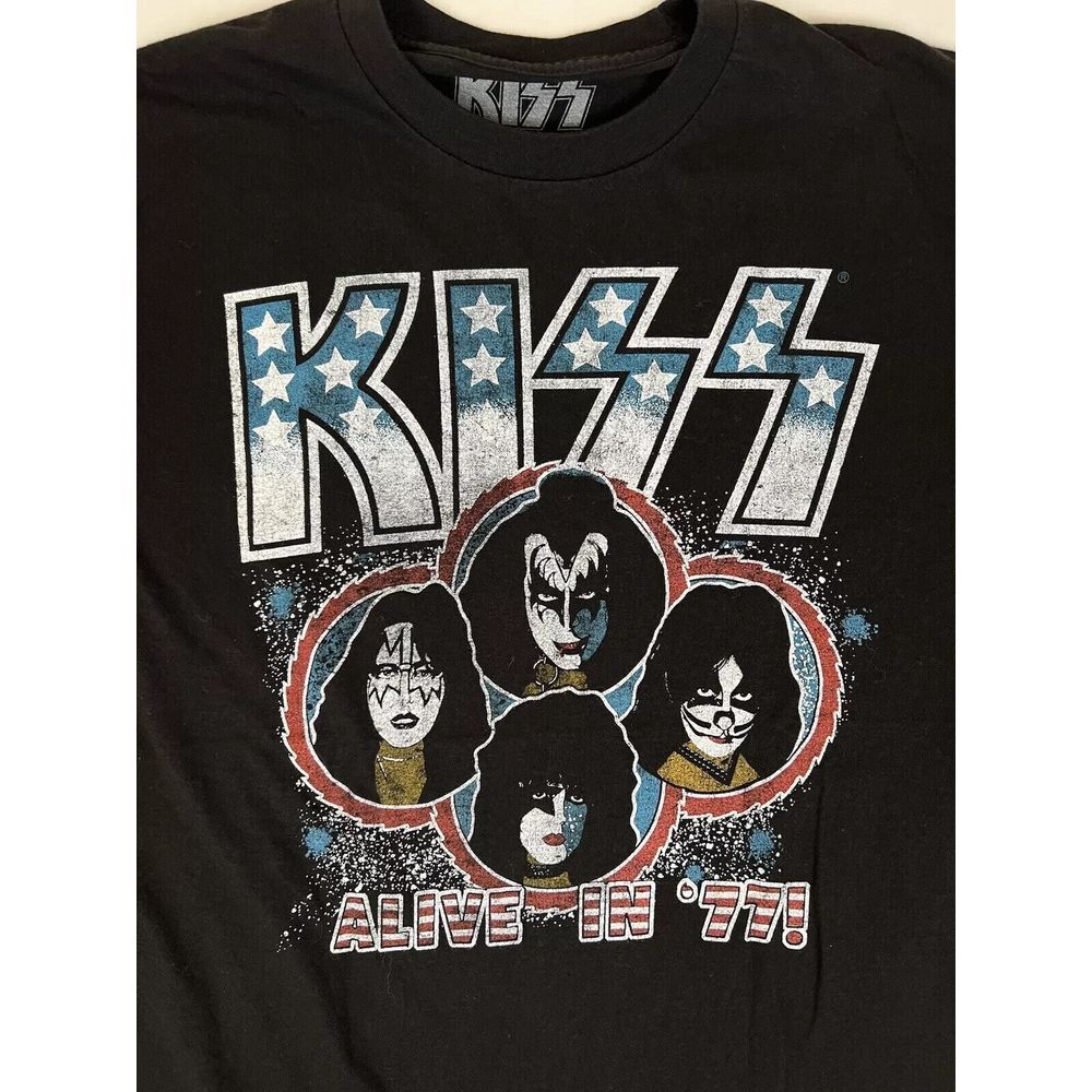 Vintage Black Kiss T-shirt Alive in 77 tour, Collectible, Christmas, Rock Music